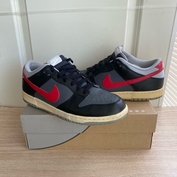 RARE 2012 Nike Dunk Lo “Dark Grey Red” Sneakers -Men 12 - Picture 13 of 13